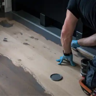 Vloer renovatie - 7 olie op houten vloer