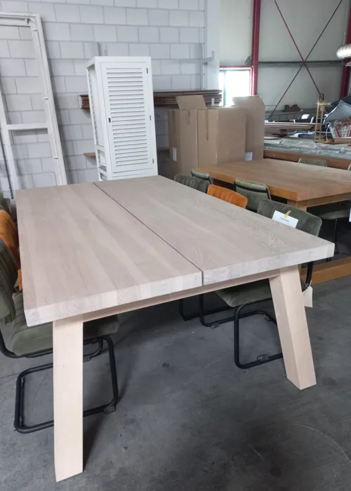 Essen marlow tafel aanbieding Essen tafel marlow opruiming aanbieding