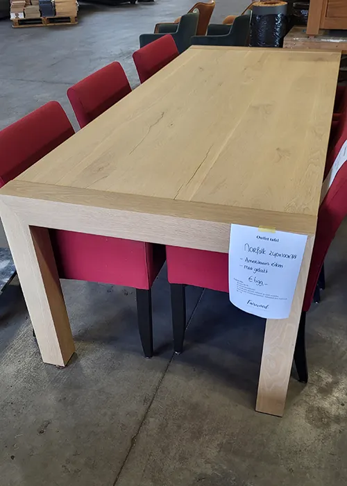 Norfolk eettafel blokpoten outlet Norfolk eiken tafel opruiming outlet Fairwood